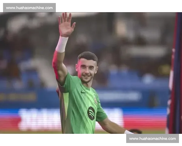 巴萨官宣霍安・加西亚!自掏 2634 万欧解约金加盟,签约六年锁定未来主力 巴萨官宣霍安・加西亚!自掏 2634 万欧解约金加盟,签约六年锁定未来主力