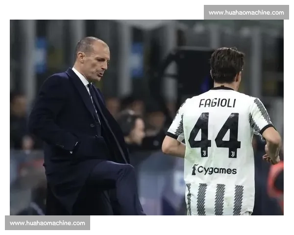 阿莱格里力挽狂澜!迈尼昂铁心留队续写米兰传奇 阿莱格里力挽狂澜!迈尼昂铁心留队续写米兰传奇