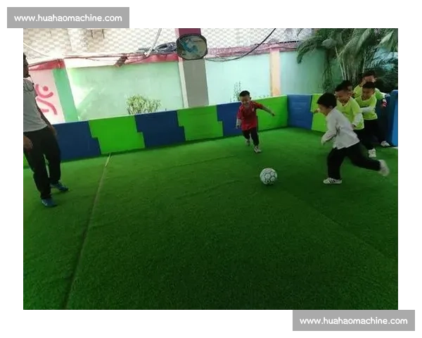 第七届蚌埠家庭文化季桌式足球亲子赛圆满落幕 百组家庭共享欢乐时光 第七届蚌埠家庭文化季桌式足球亲子赛圆满落幕 百组家庭共享欢乐时光