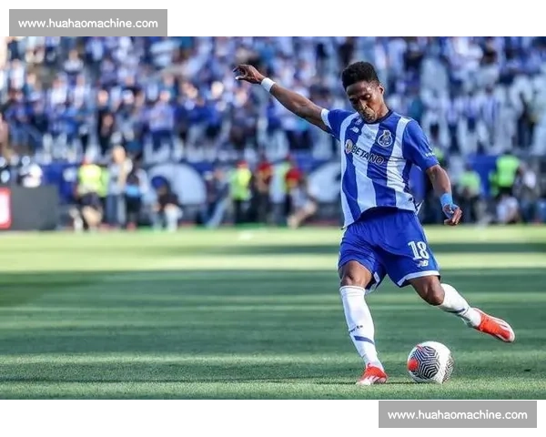 罗马诺确认！若昂 - 佩德罗巴西体检后加盟切尔西，火线驰援世俱杯