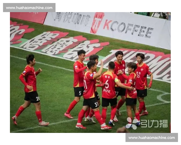 苏州主场 3-0 完胜扬州，寇程闪电破门创双纪录