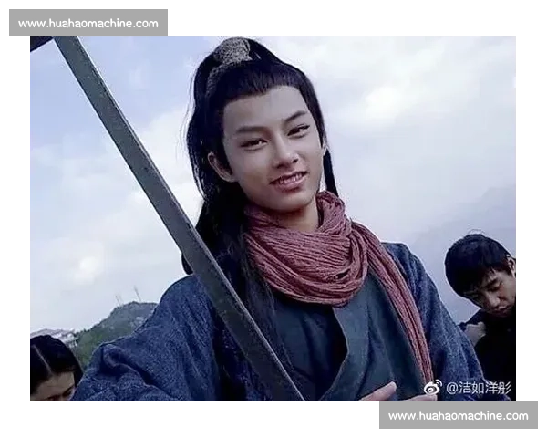 文俊辉巴黎街头武术炫技 中国功夫点燃法式热情