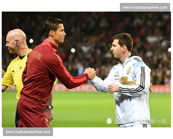 登贝莱晒照致敬梅西:传奇同框,足坛精神的代际传承 登贝莱晒照致敬梅西:传奇同框,足坛精神的代际传承